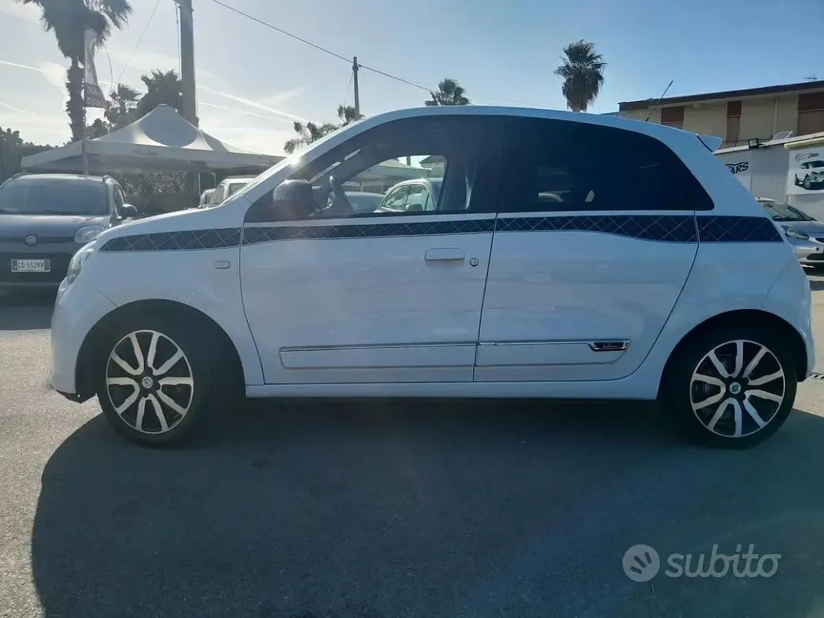 Usata Renault Twingo SE 69 CV (50 kW) 2018 Bianco Utilitaria