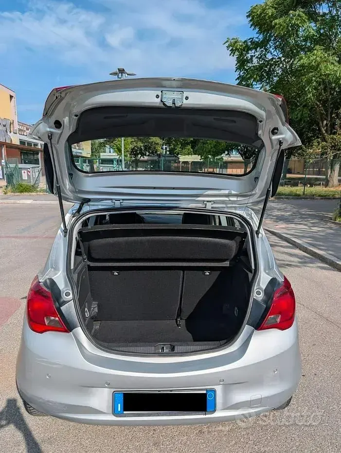 Usata Opel Corsa 75 CV (55 kW) 2017 Grigio Utilitaria