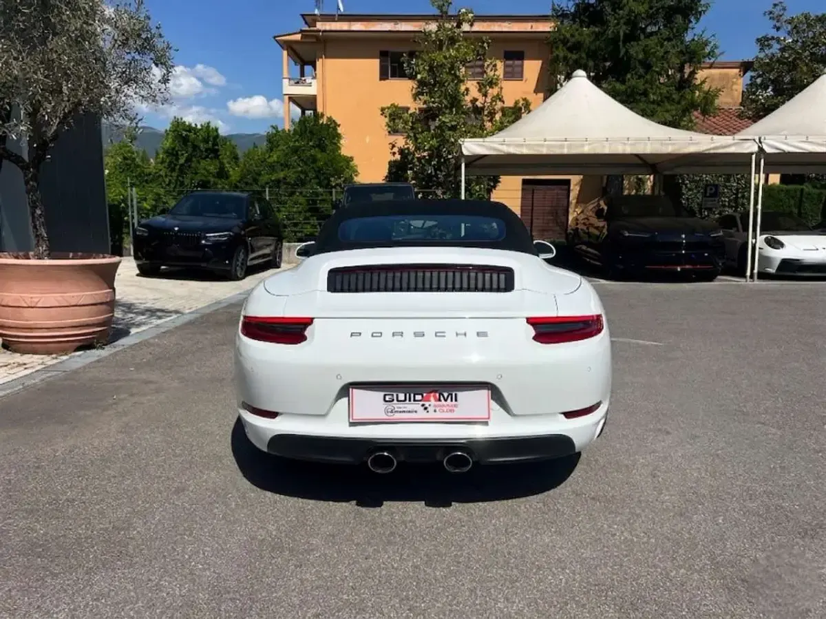 Usata Porsche 911 Carrera Cabriolet 370 CV (272 kW) 2016 Bianco Cabrio