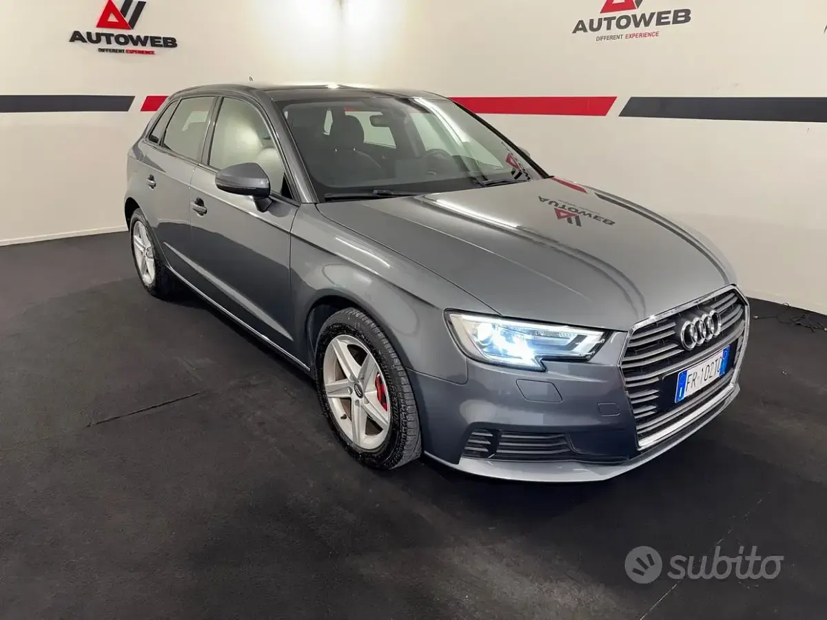 Usata Audi A3 Sport 116 CV (85 kW) 2018 Grigio Berlina