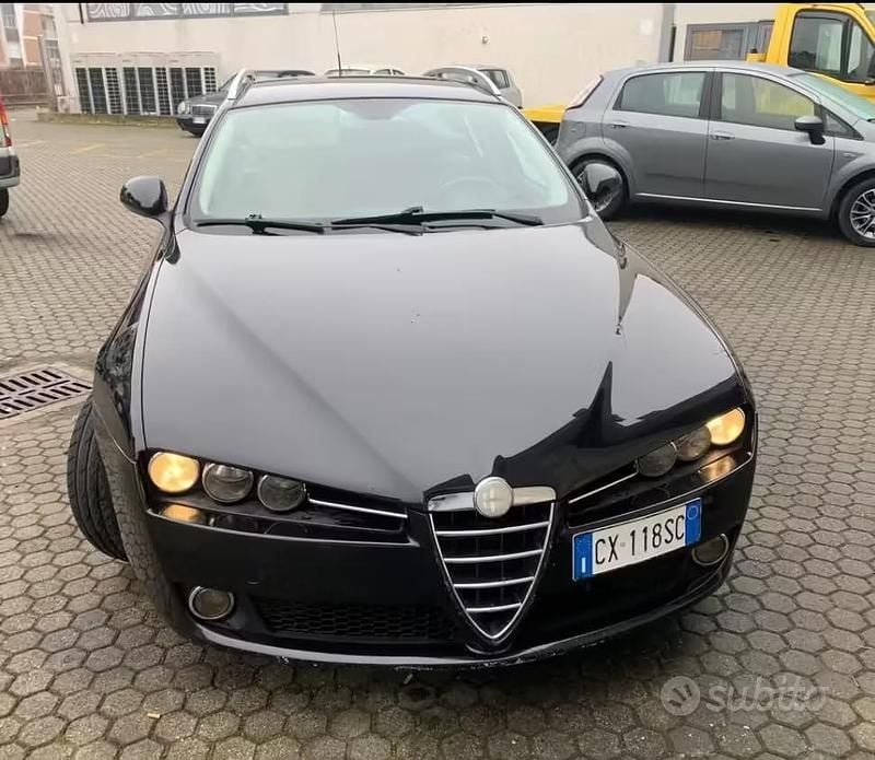 Usata Alfa Romeo 159 Distinctive 149 CV (109 kW) 2006 Nero Station wagon
