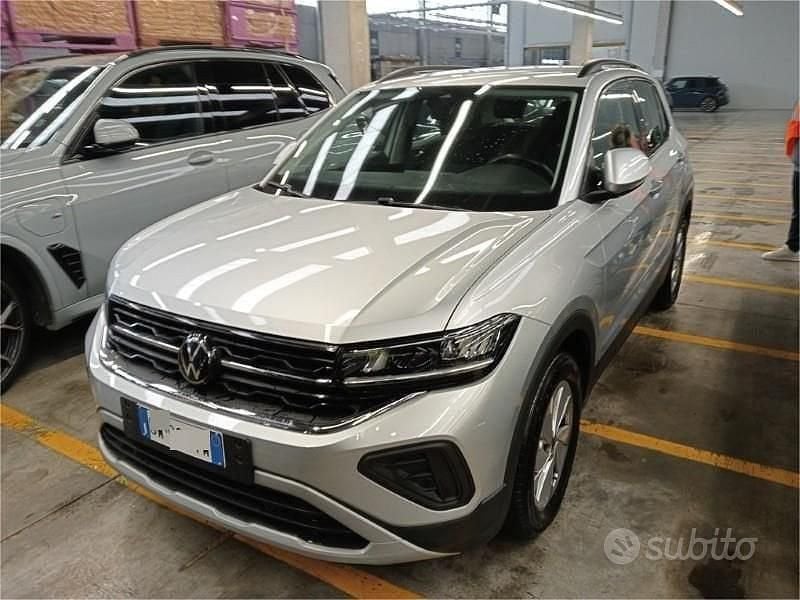 Usata VW T-Cross Life 116 CV (85 kW) 2024 Grigio SUV