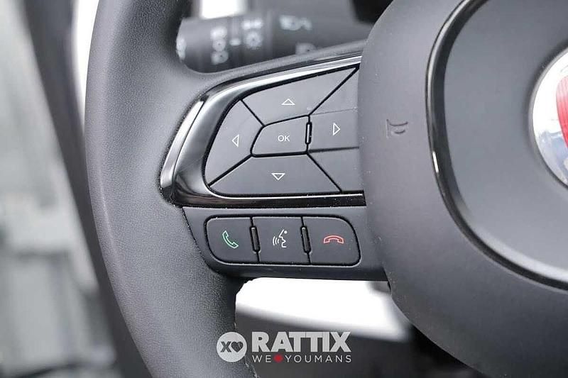 Usata Fiat Panda Cross Cross 70 CV (51 kW) 2025 Bianco Utilitaria