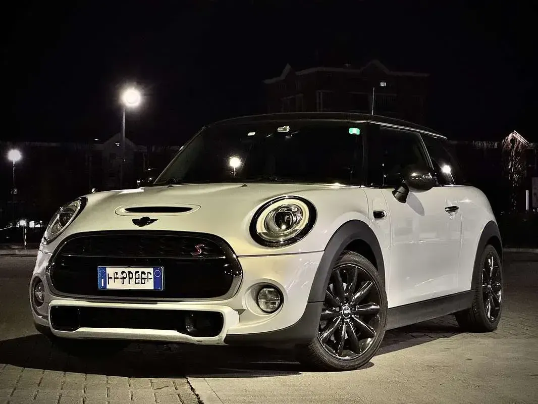 Usata Mini Cooper S Hype 192 CV (141 kW) 2018 Utilitaria