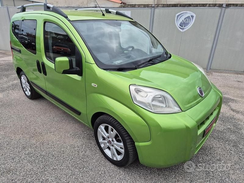 Usata Fiat Qubo Dynamic 77 CV (56 kW) 2010 Verde Monovolume