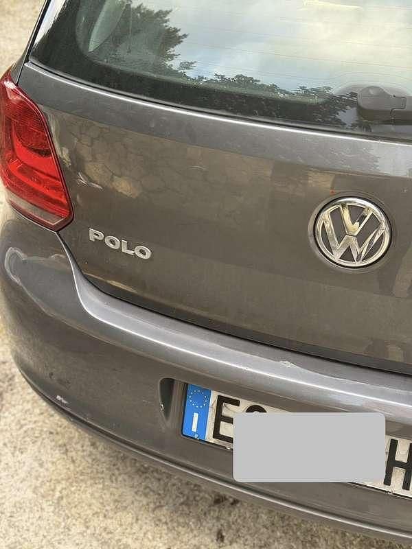 Usata VW Polo Comfortline 75 CV (55 kW) 2010 Argento Utilitaria