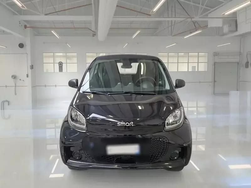 Usata Smart ForTwo Coupé Passion 41 kW (56 CV) 2022 Nero Coupé