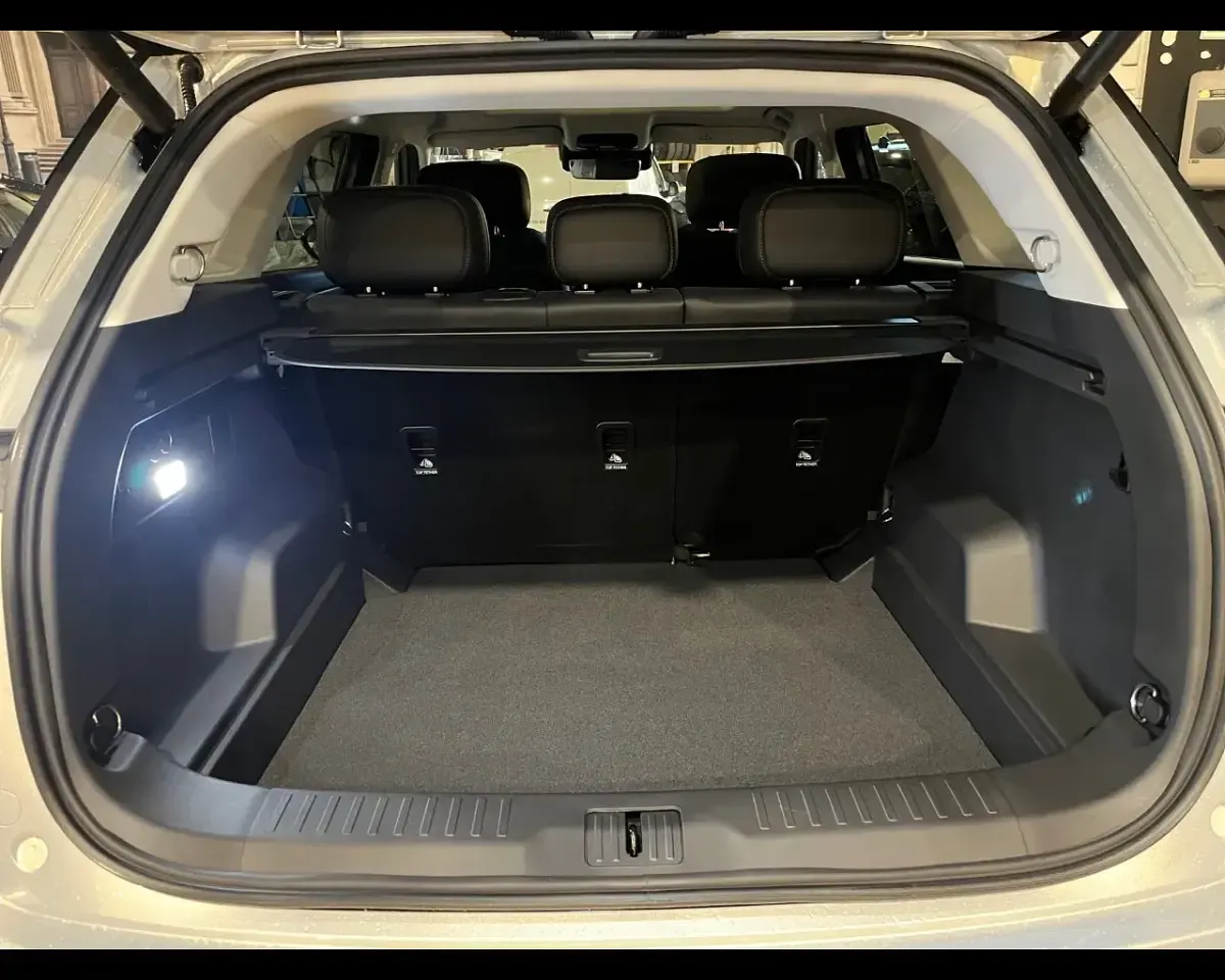 Usata Jaecoo 7 147 CV (108 kW) 2025 Moonlight silver & carbon crystal black roof SUV