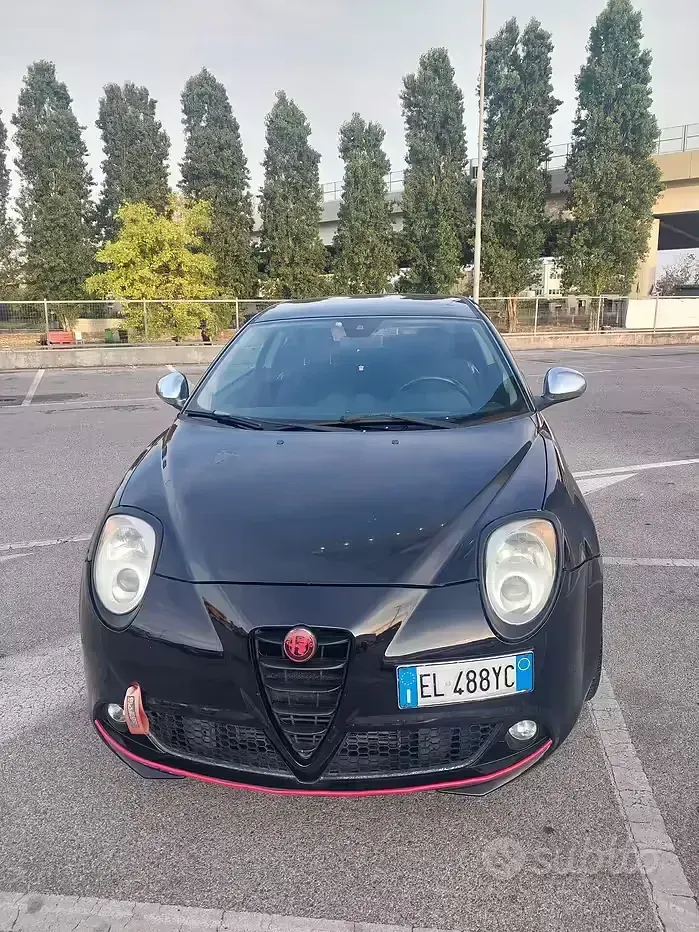 Usata Alfa Romeo MiTo 95 CV (69 kW) 2012 Nero Utilitaria