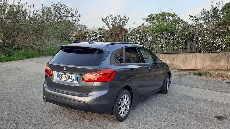 Usata BMW 216 Active Tourer Luxury Line 116 CV (85 kW) 2021 Grigio Monovolume
