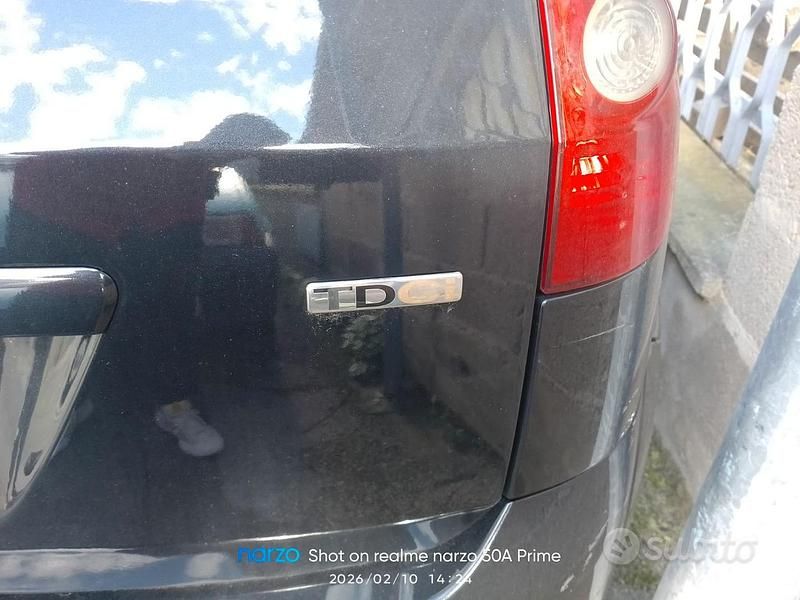 Usata Ford Fiesta 2008 Nero Utilitaria