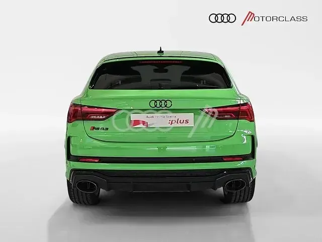 Usata Audi Q3 Sportback Ambiente 400 CV (294 kW) 2024 Verde kyalami SUV