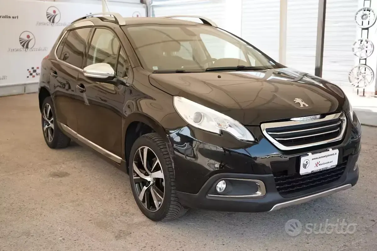 Usata Peugeot 2008 Allure 120 CV (88 kW) 2016 Nero SUV