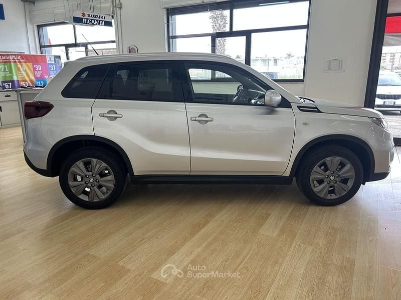 Usata Suzuki Vitara Cool 129 CV (94 kW) 2023 Other SUV