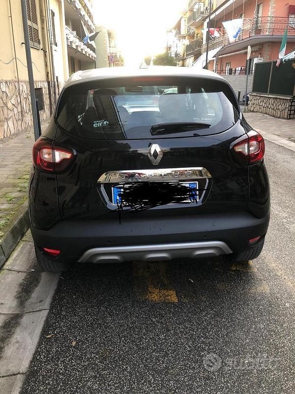 Usata Renault Captur 2018 Nero SUV