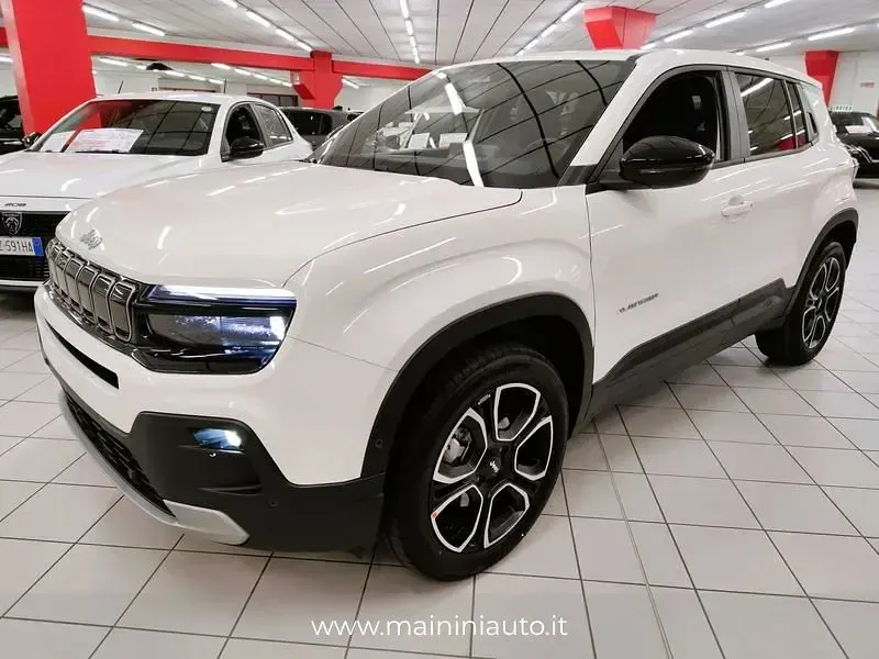 Usata Jeep Avenger Summit 101 CV (74 kW) 2026 SUV