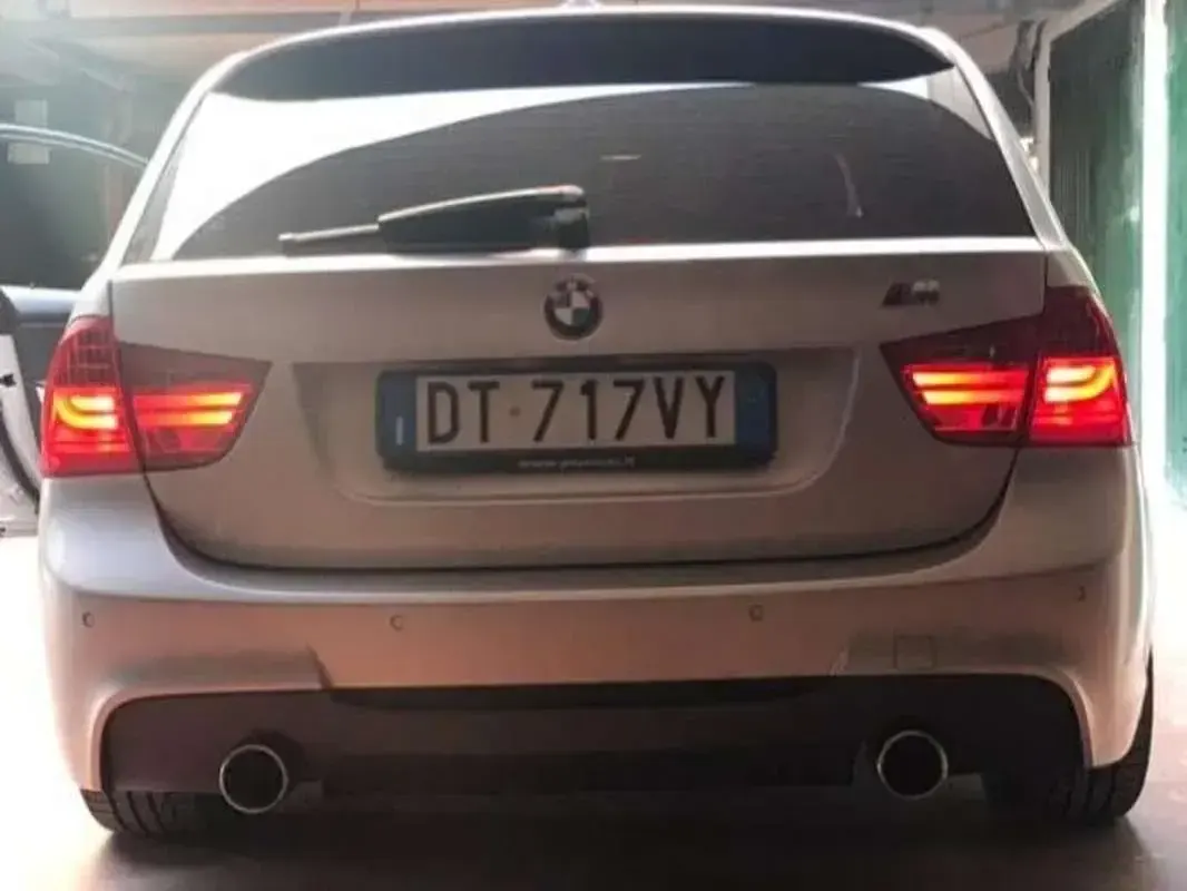 Usata BMW 320 177 CV (130 kW) 2009 Grigio Station wagon