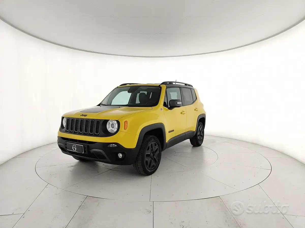 Usata Jeep Renegade Trailhawk 170 CV (125 kW) 2016 SUV