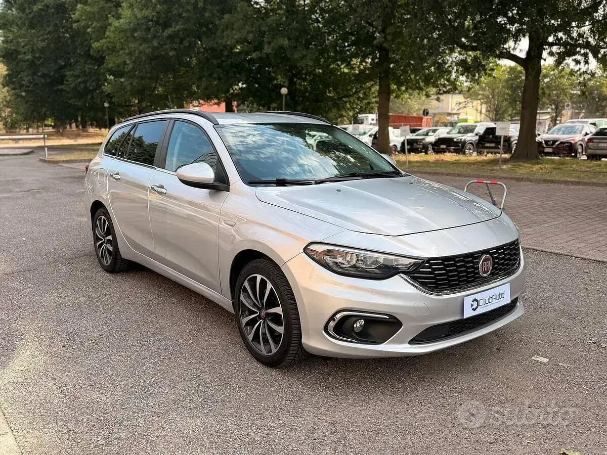 Usata Fiat Tipo Lounge 120 CV (88 kW) 2020 Grigio Station wagon