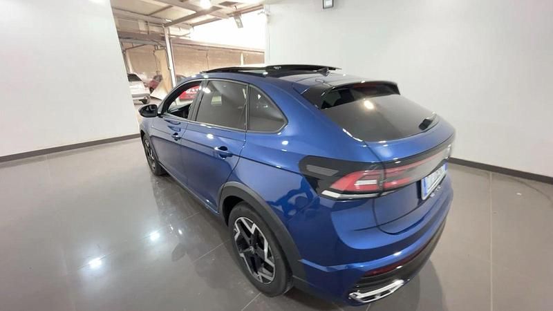 Usata VW Taigo R-line 110 CV (80 kW) 2025 Blu SUV