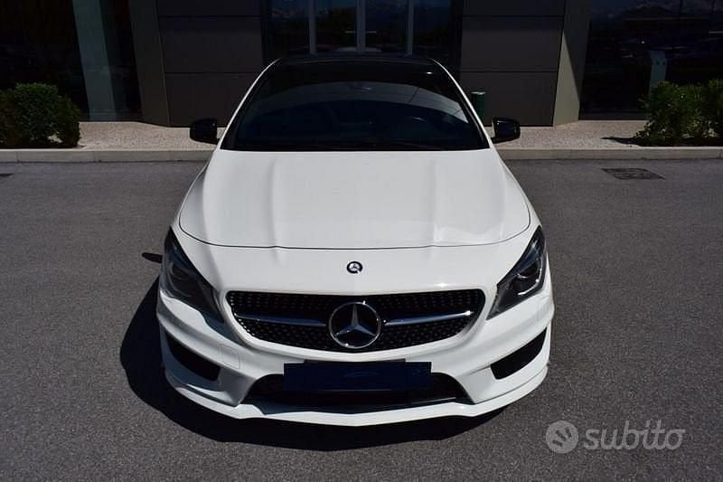 Usata Mercedes CLA220 AMG 177 CV (130 kW) 2015 Bianco Berlina