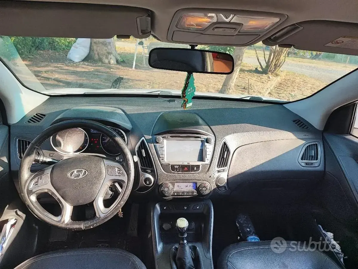 Usata Hyundai ix35 115 CV (84 kW) 2012 Bianco SUV