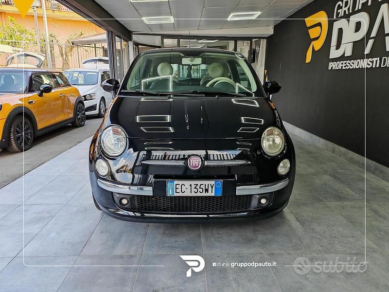 Begagnad Fiat 500 Lounge 69 HK (50 kW) 2010 Svart SUV
