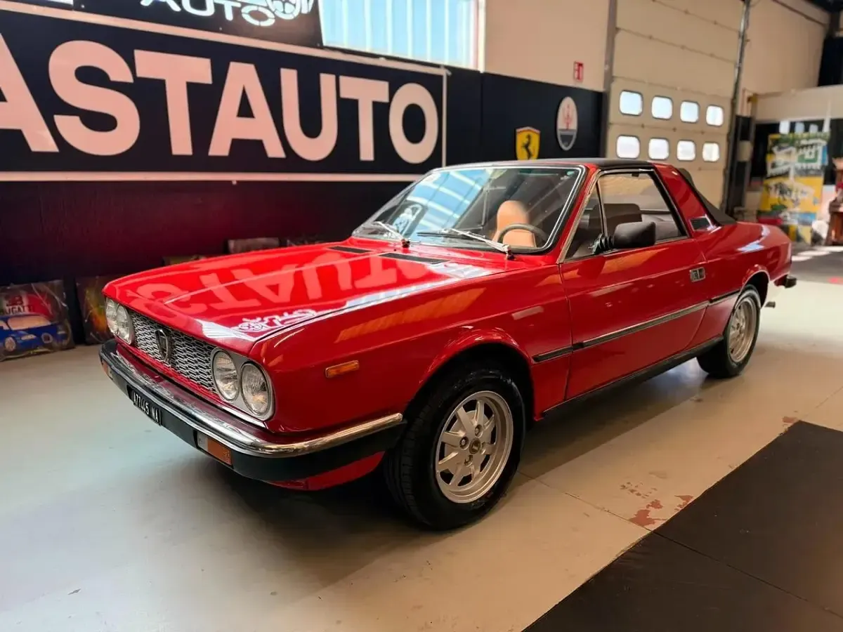 Usata Lancia Beta 118 CV (86 kW) 1976 Rosso Cabrio