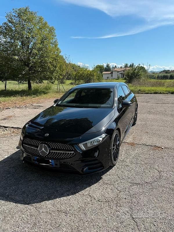 Usata Mercedes A180 Premium 2021 Nero Berlina
