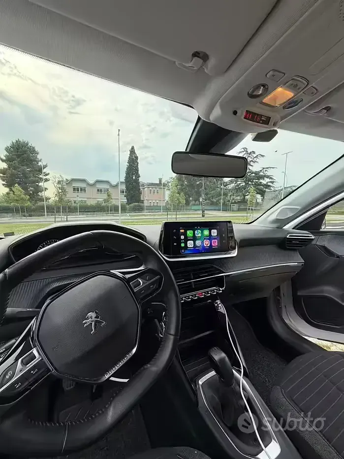 Usata Peugeot 208 Active 75 CV (55 kW) 2023 Bianco Utilitaria