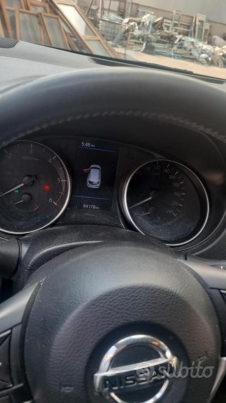 Usata Nissan Qashqai 150 CV (110 kW) 2019 Grigio SUV