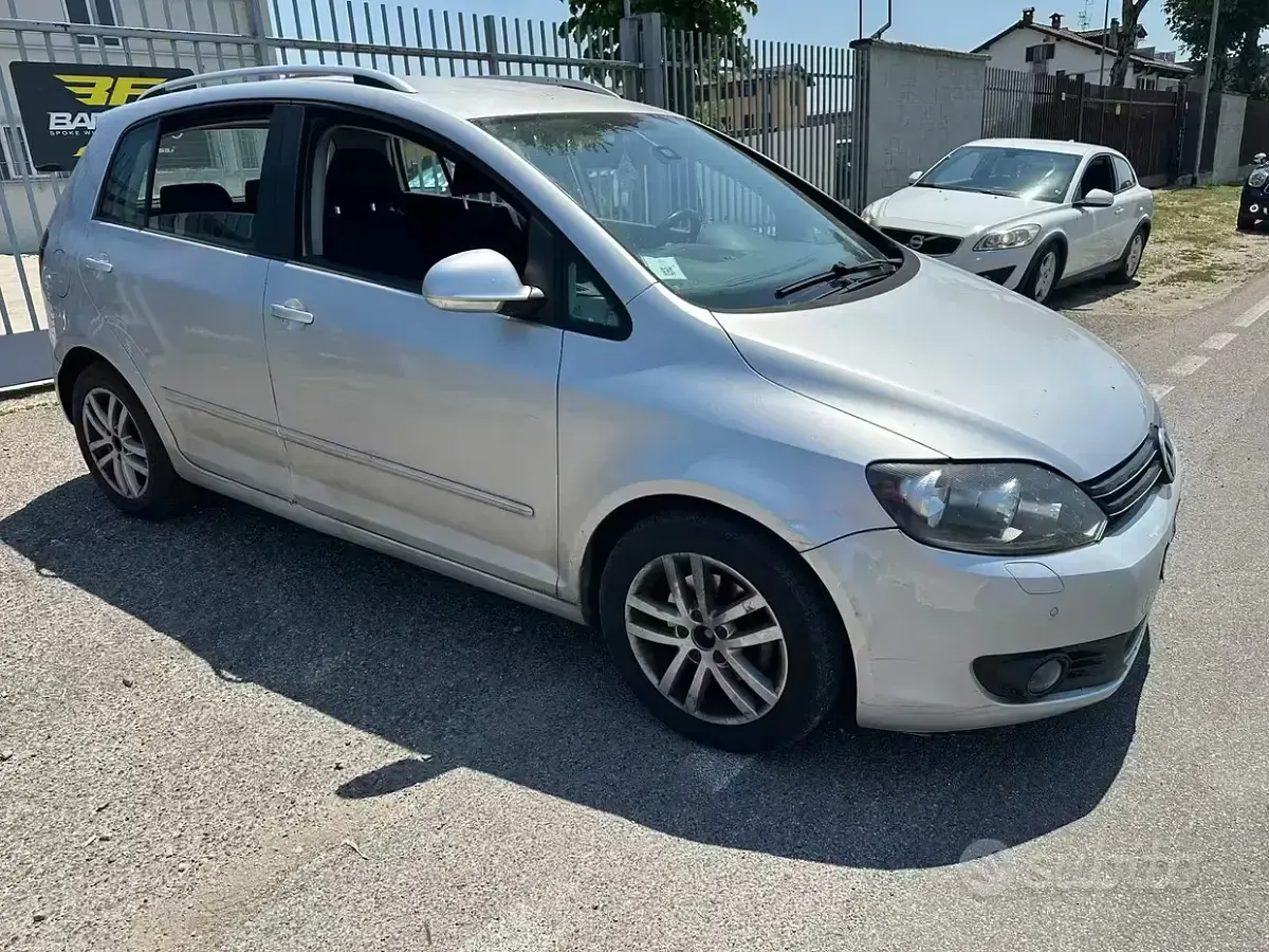 Usata VW Golf Plus Cross 140 CV (102 kW) 2012 Grigio Monovolume