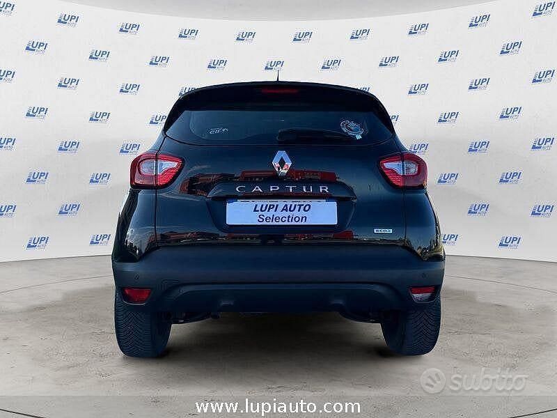 Usata Renault Captur Zen 90 CV (66 kW) 2017 Other SUV