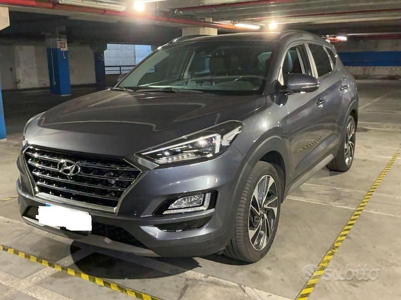 Grigio Usata 2019 Hyundai Tucson SUV | 17.900 € (Cara) - Immagine 1/4