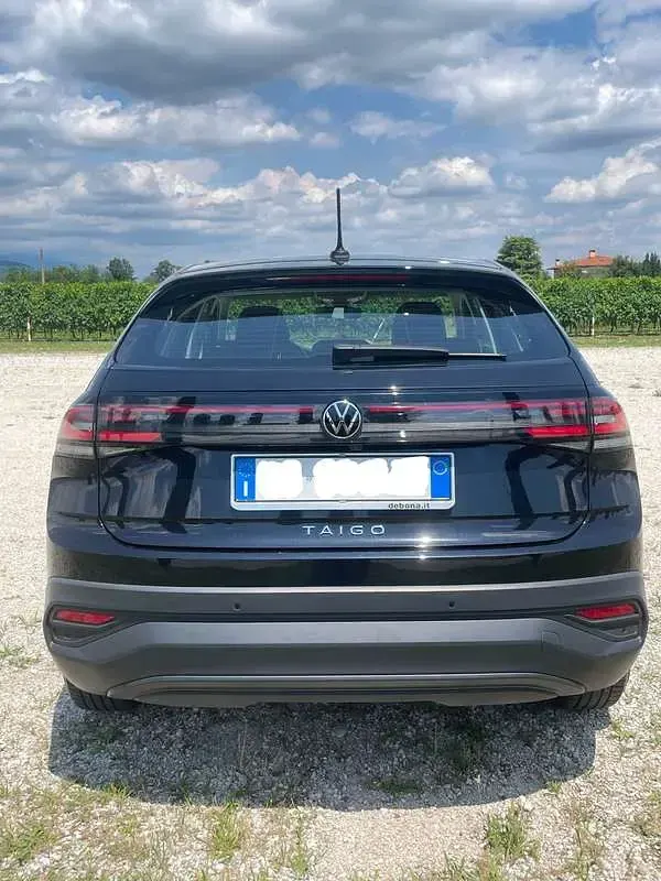 Usata VW Taigo Life 110 CV (80 kW) 2023 Nero SUV