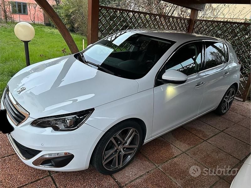 Usata Peugeot 308 Allure 120 CV (88 kW) 2015 Bianco Berlina