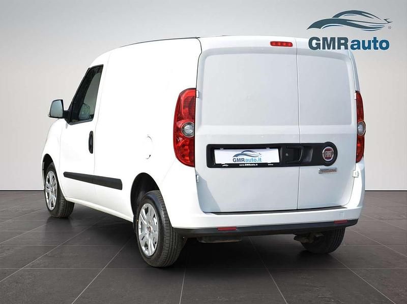Occasion Fiat Doblò 105 ch (77 kW) 2022 Blanc Monospace