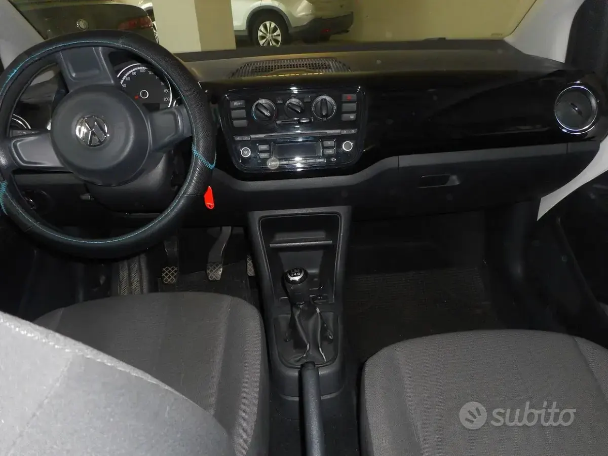 Usata VW up! 68 CV (50 kW) 2014 Bianco Utilitaria