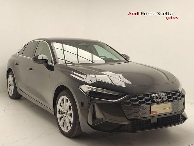 Usata Audi A5 Advanced 204 CV (150 kW) 2025 Nero mythos metallizzato Berlina