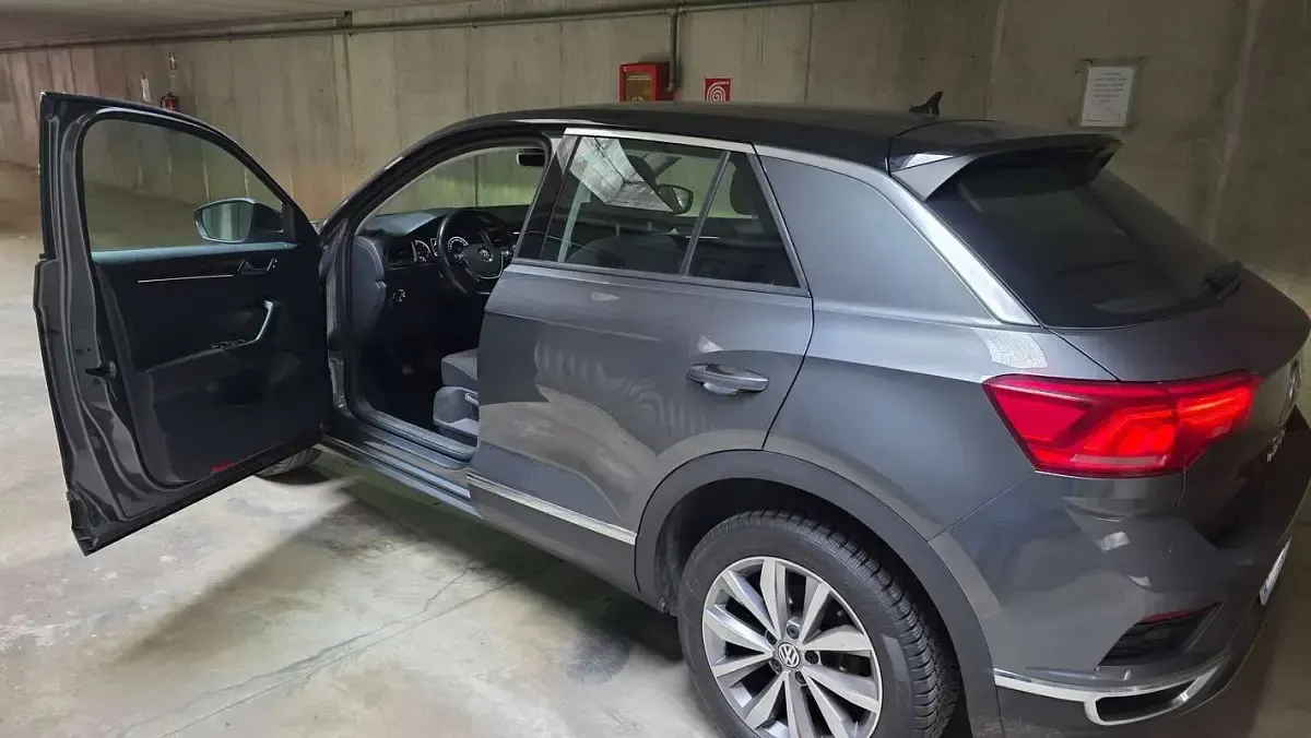 Usata VW T-Roc Advance 150 CV (110 kW) 2018 Grigio SUV
