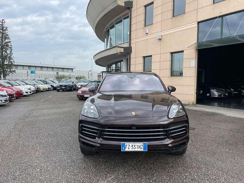 Usata Porsche Cayenne 340 CV (250 kW) 2019 Marrone SUV