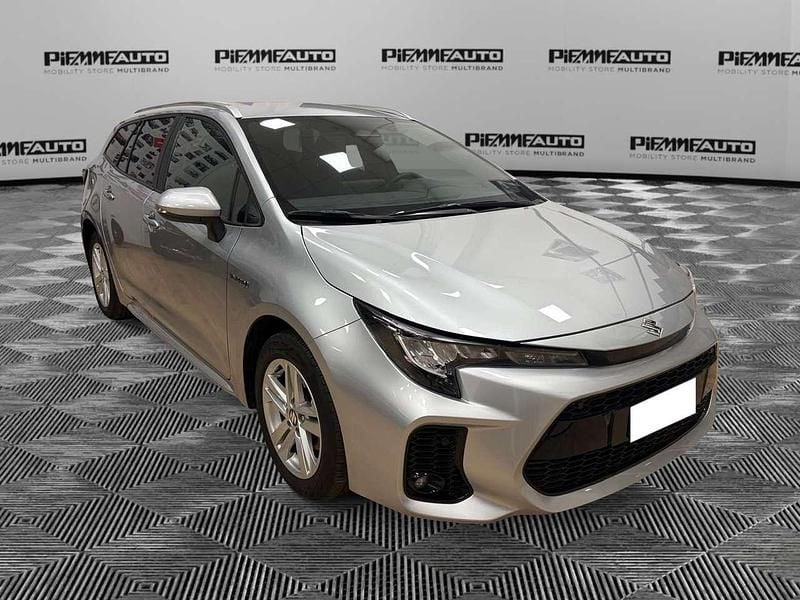 Usata Suzuki Swace Cool 140 CV (102 kW) 2025 Argento Station wagon