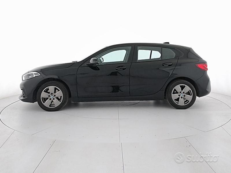 Usata BMW 116 Advantage 116 CV (85 kW) 2022 Nero Utilitaria