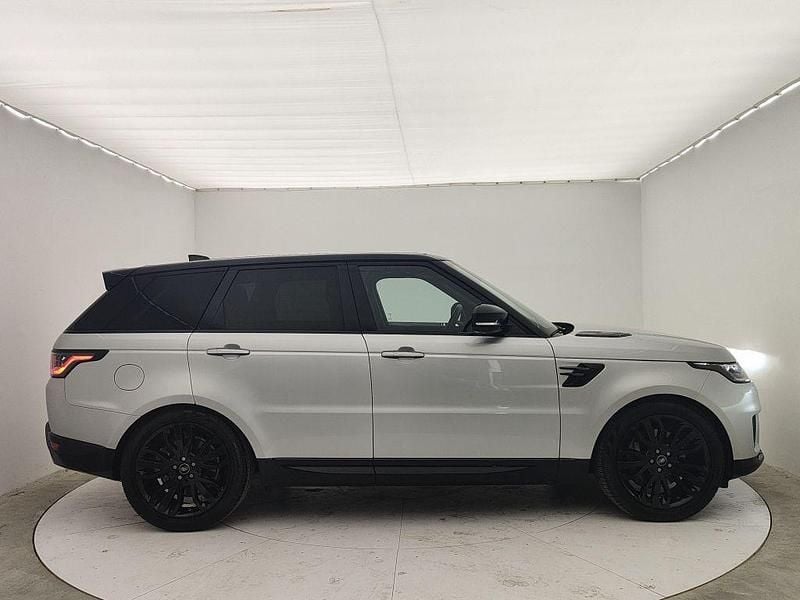 Käytetty Land Rover Range Rover Sport HSE 249 HP (183 kW) 2021 Hopea Katumaasturi