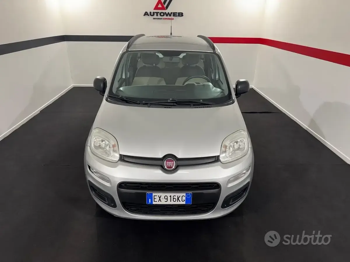 Usata Fiat Panda Lounge 69 CV (50 kW) 2014 Grigio Utilitaria