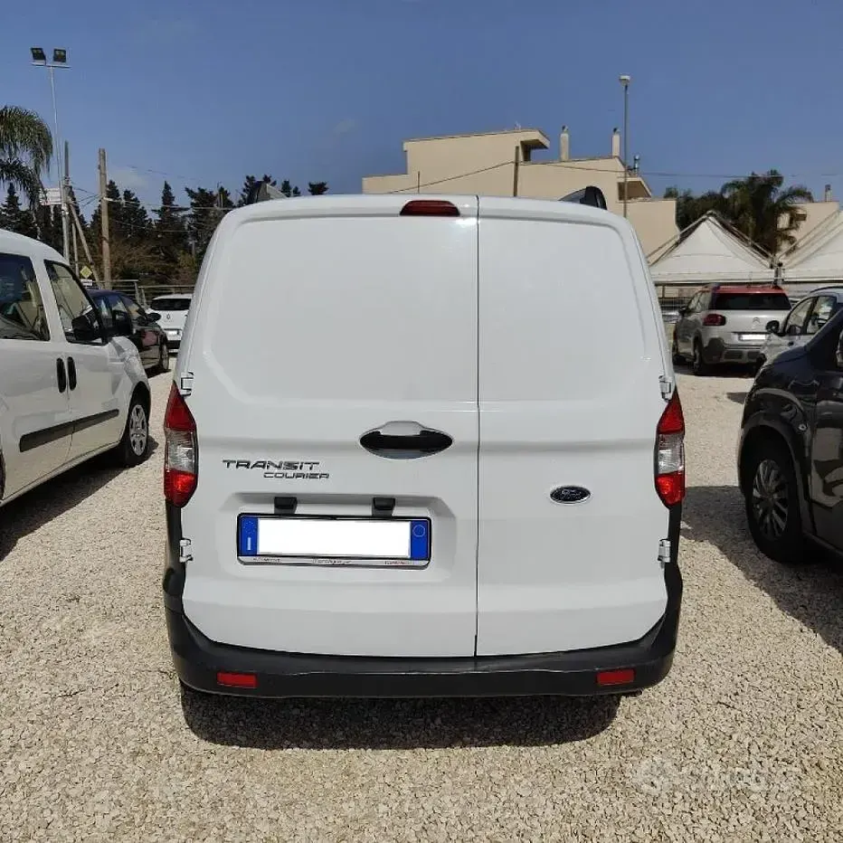 Usata Ford Transit Trend 75 CV (55 kW) 2020 Bianco Furgone