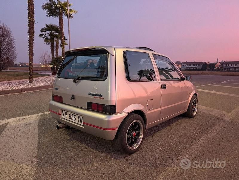 Usata Fiat Cinquecento 54 CV (39 kW) 1998 Grigio Utilitaria