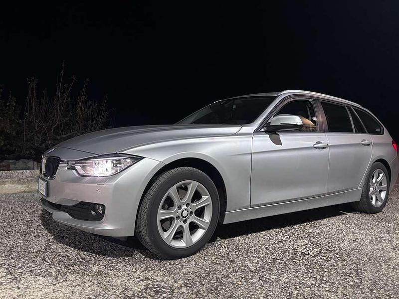 Grigio Usata 2014 BMW 320 Station wagon | 10.000 € (Ottimo prezzo) - Immagine 1/2