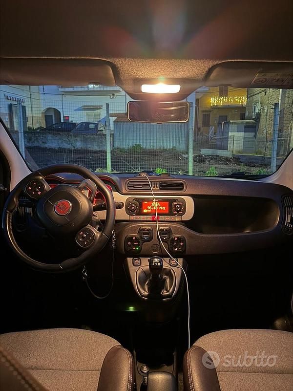 Usata Fiat Panda 95 CV (69 kW) 2018 Bianco Berlina