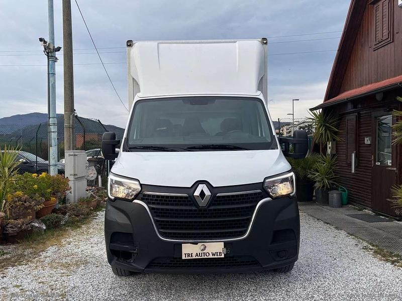 Begagnad Renault Master 145 HK (106 kW) 2022 Vit Minibuss
